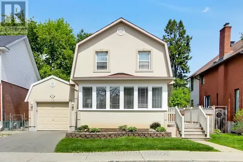 45 Rockcliffe Way Ottawa ON K1M 1B4