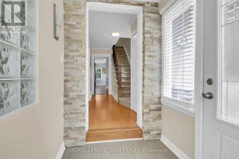 45 Rockcliffe Way Ottawa ON K1M 1B4