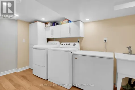 45 Rockcliffe Way Ottawa ON K1M 1B4