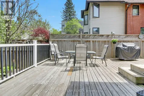 45 Rockcliffe Way Ottawa ON K1M 1B4