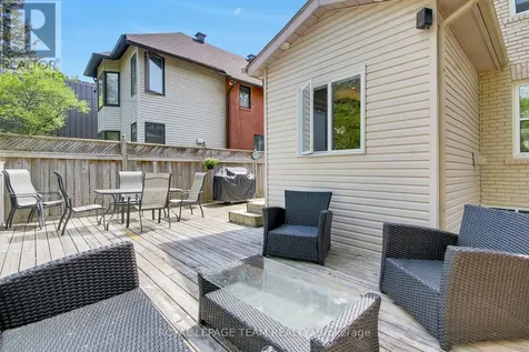 45 Rockcliffe Way Ottawa ON K1M 1B4
