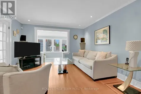 45 Rockcliffe Way Ottawa ON K1M 1B4