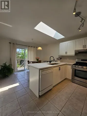 4 Kingsley Road South Halton Hills (ac Acton) ON L7J 2Z5