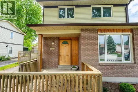 114 Maplestone Avenue Sarnia ON N7S 4X2