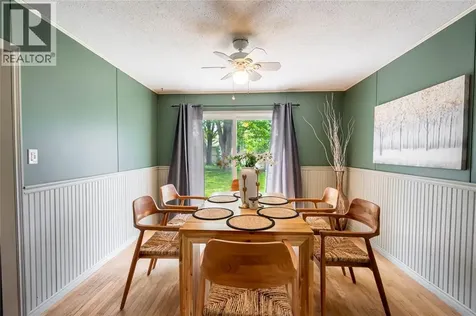114 Maplestone Avenue Sarnia ON N7S 4X2