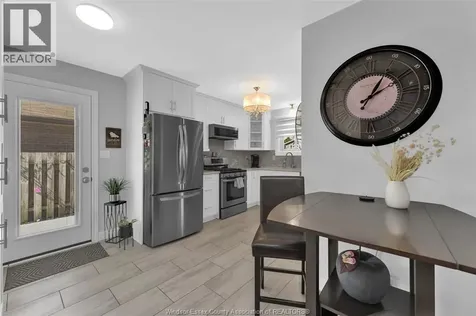 4779 Theresa Place Windsor ON N8T 3M8