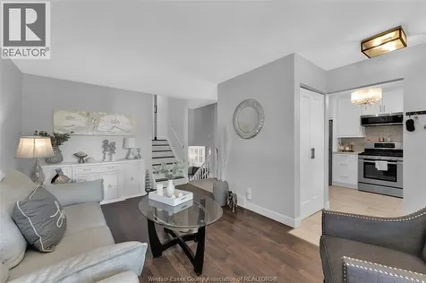 4779 Theresa Place Windsor ON N8T 3M8