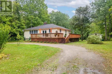 34 Staglir Drive Tiny ON L9M 0H2