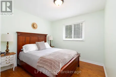 34 Staglir Drive Tiny ON L9M 0H2