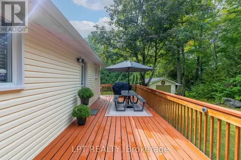 34 Staglir Drive Tiny ON L9M 0H2