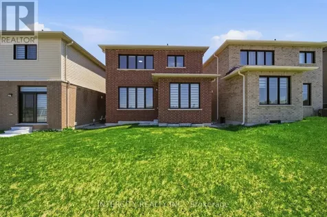 10 Kingsbury Trail Barrie ON L9J 0W9