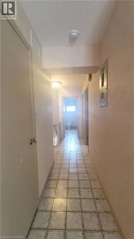 325 Fairview Drive Brantford ON N3R 2X3