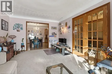 42 Lasila Court Hamilton ON L9C 7B6