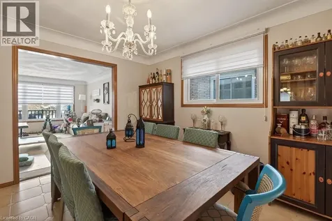 42 Lasila Court Hamilton ON L9C 7B6