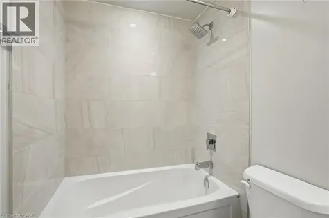 2087 Fairview Street Burlington ON L7R 0E5