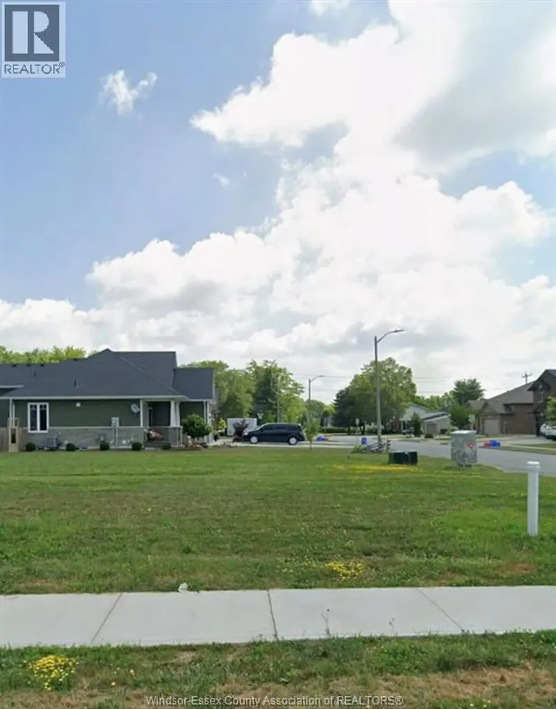 195 Brien West Essex ON N8M 3G3