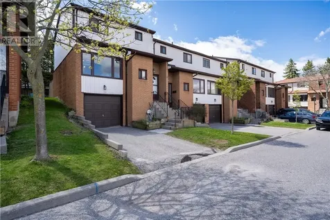 34-765 Oklahoma Drive Toronto ON L1W 3C9