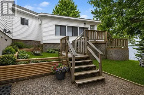 6 Eugenie Road Azilda ON P0M 1B0