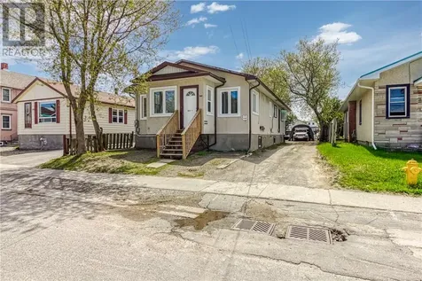 393 St.george Street Sudbury ON P3B 2L7