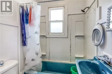 393 St.george Street Sudbury ON P3B 2L7