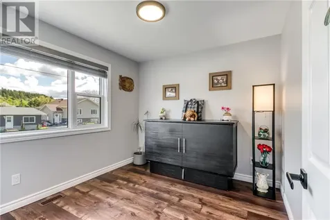 18 Edwin Street Wahnapitae ON P0M 3C0