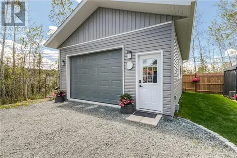 18 Edwin Street Wahnapitae ON P0M 3C0