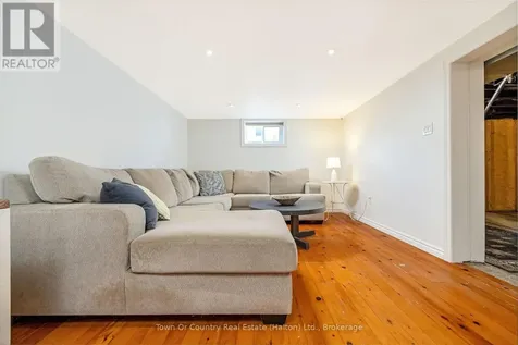 632 Waterloo Street South Cambridge ON N3H 1P5