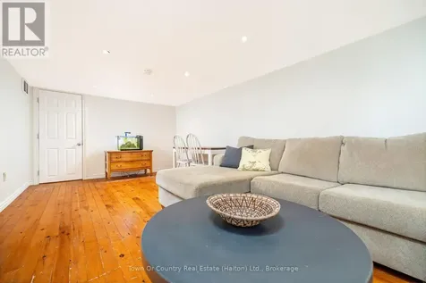 632 Waterloo Street South Cambridge ON N3H 1P5