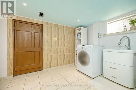 632 Waterloo Street South Cambridge ON N3H 1P5
