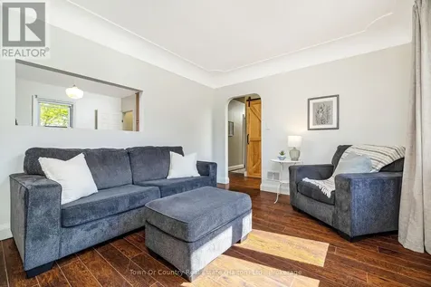 632 Waterloo Street South Cambridge ON N3H 1P5