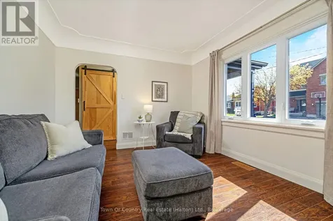 632 Waterloo Street South Cambridge ON N3H 1P5