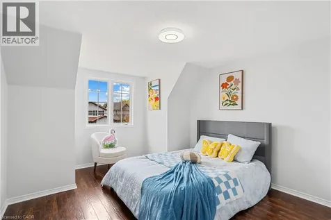 63 Hagan Avenue Guelph ON N1E 7B7