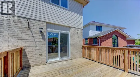 109 Marl Meadow Drive Kitchener ON N2R 1L4