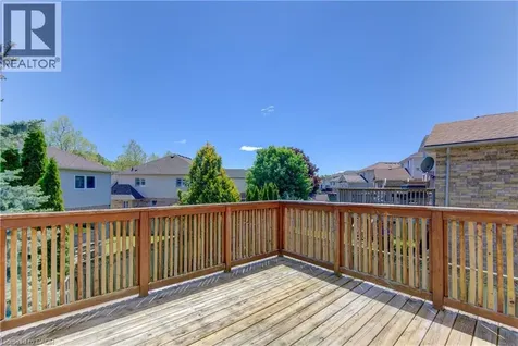 109 Marl Meadow Drive Kitchener ON N2R 1L4