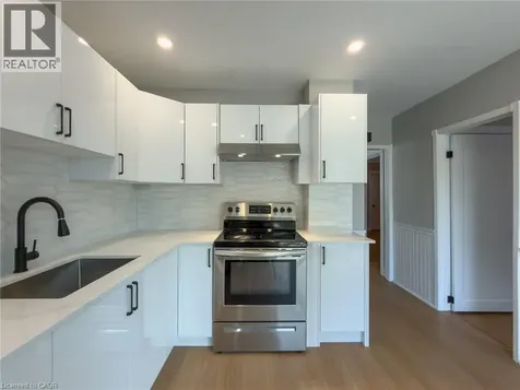 97 Crosthwaite Avenue North Hamilton ON L8H 2V3