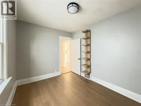 97 Crosthwaite Avenue North Hamilton ON L8H 2V3