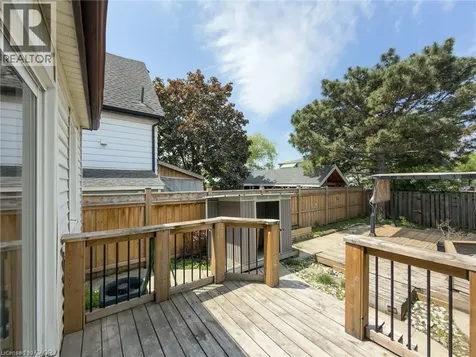 97 Crosthwaite Avenue North Hamilton ON L8H 2V3