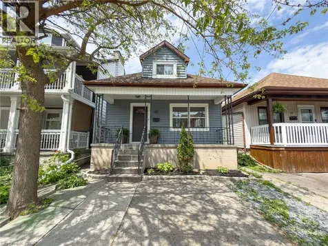 97 Crosthwaite Avenue North Hamilton ON L8H 2V3