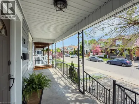 97 Crosthwaite Avenue North Hamilton ON L8H 2V3
