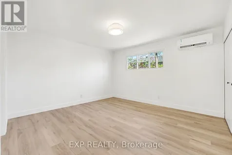 1273 Ridgemont Avenue Ottawa ON K1V 6E4