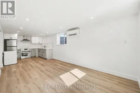 1273 Ridgemont Avenue Ottawa ON K1V 6E4