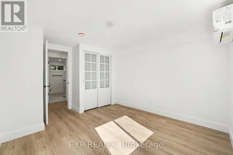 1273 Ridgemont Avenue Ottawa ON K1V 6E4