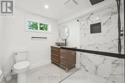 1273 Ridgemont Avenue Ottawa ON K1V 6E4