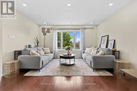 510 Pepperville Crescent Ottawa ON K2M 0E5
