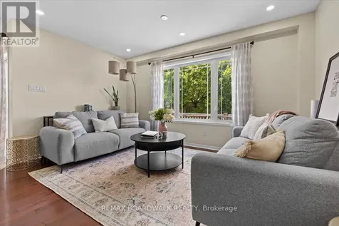 510 Pepperville Crescent Ottawa ON K2M 0E5