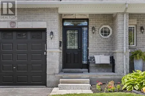 510 Pepperville Crescent Ottawa ON K2M 0E5