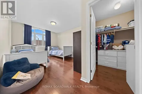 510 Pepperville Crescent Ottawa ON K2M 0E5