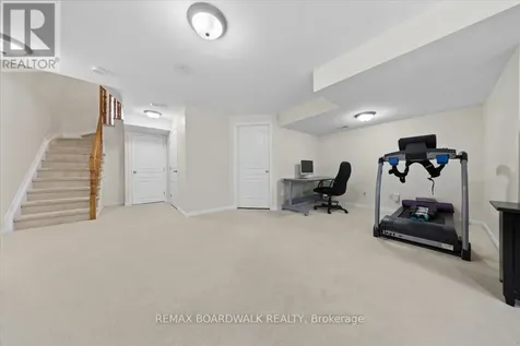 510 Pepperville Crescent Ottawa ON K2M 0E5