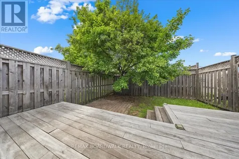 510 Pepperville Crescent Ottawa ON K2M 0E5