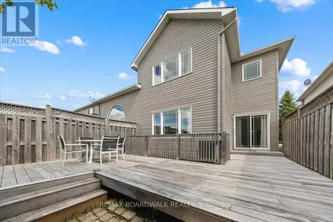 510 Pepperville Crescent Ottawa ON K2M 0E5